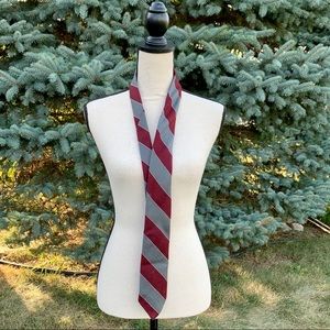 🔥MAKE OFFER 🔥Marc Lewis tie👔